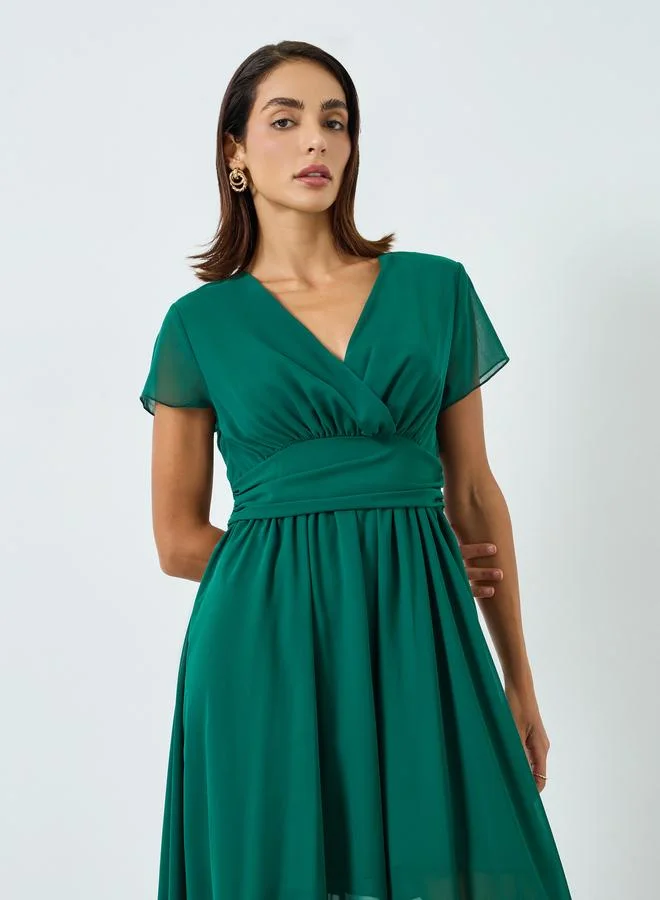 تايك تو فستان طويل بخصر مُجسم وكسرات